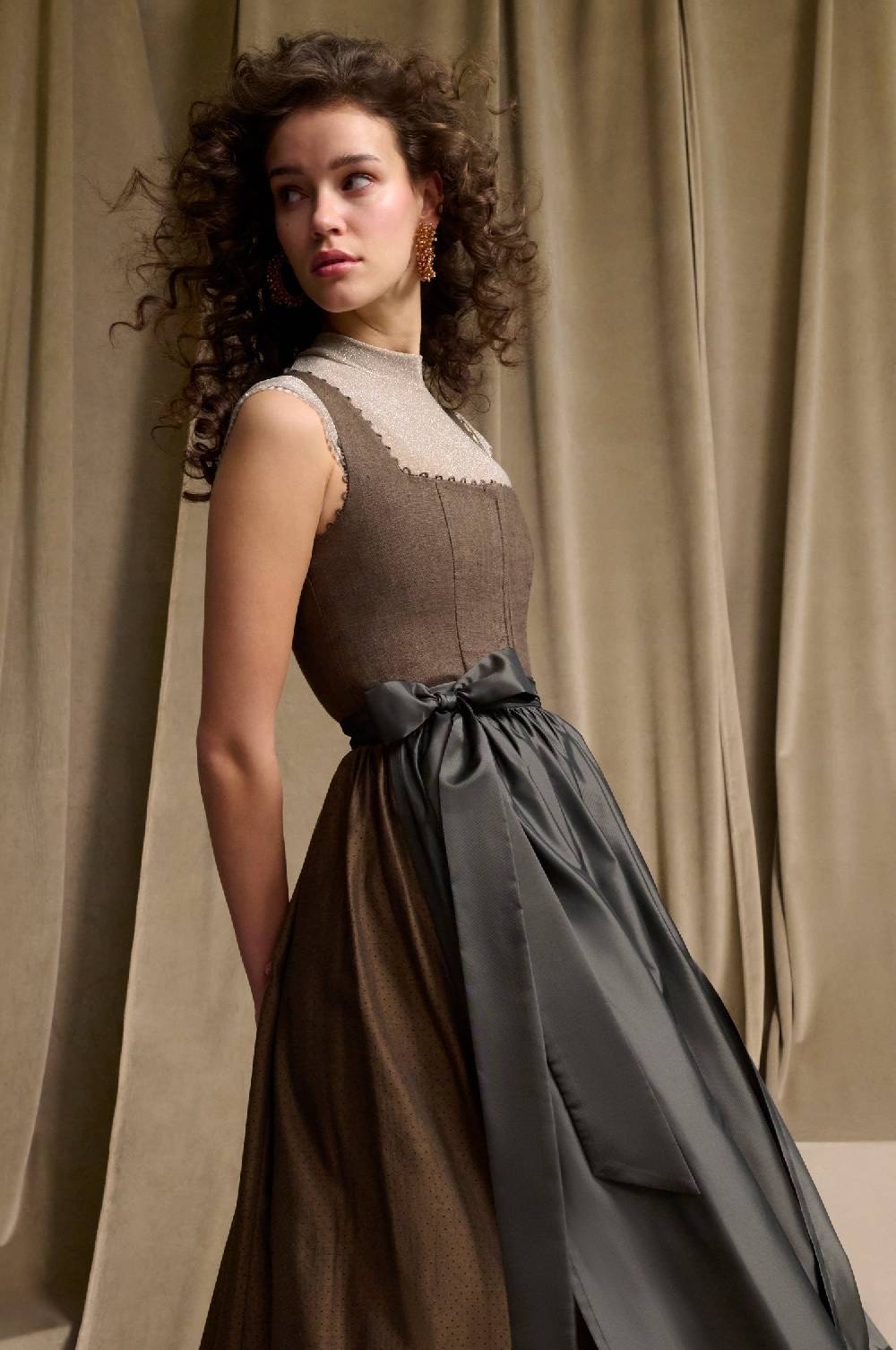 Kinga Mathe Dirndl München in Taupe Black Friday Preise