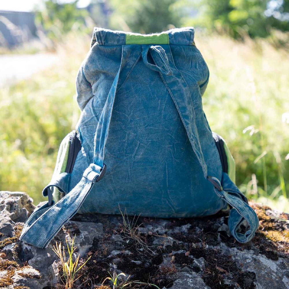 Kunst Und Magie Kunst und Magie Bunter Hippie Rucksack "No Waist" Stonewashed Nepal Fair M Schlussverkauf