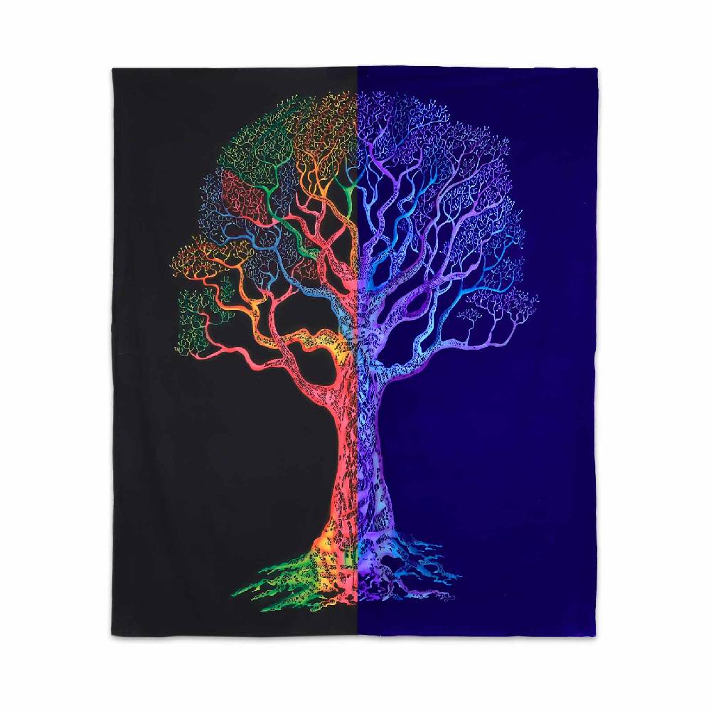 Kunst Und Magie Kunst und Magie Wandbehang Poster Dekotuch Tuch Wandteppich bunter Baum Poster ca 105 x 73 cm Exklusive Angebote