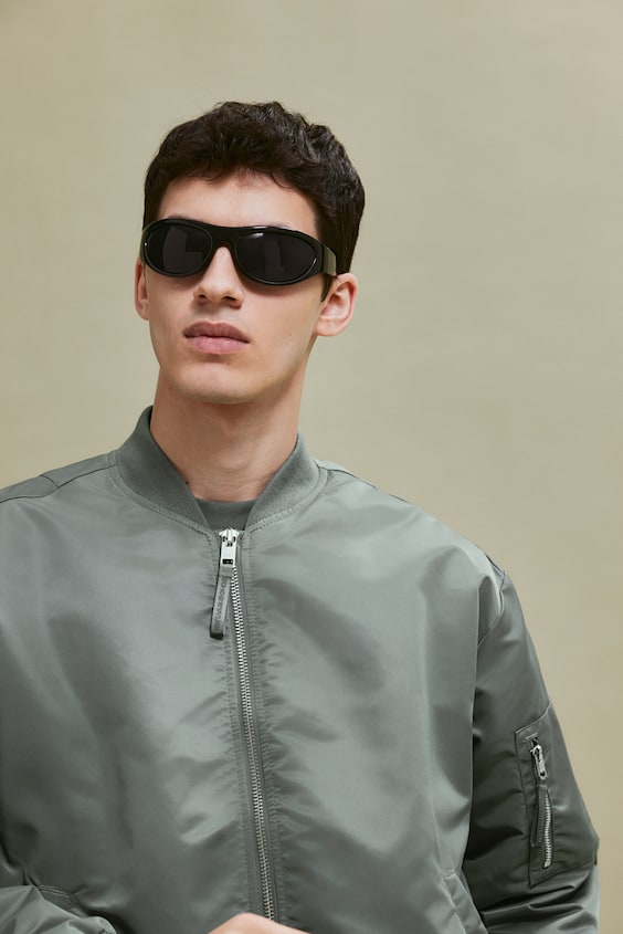 HM Loose Fit Bomber jacket Zeitbegrenzte Promotion