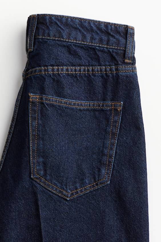 HM Schmal zulaufende Jeans Bügelfalten Kostenloser Versand
