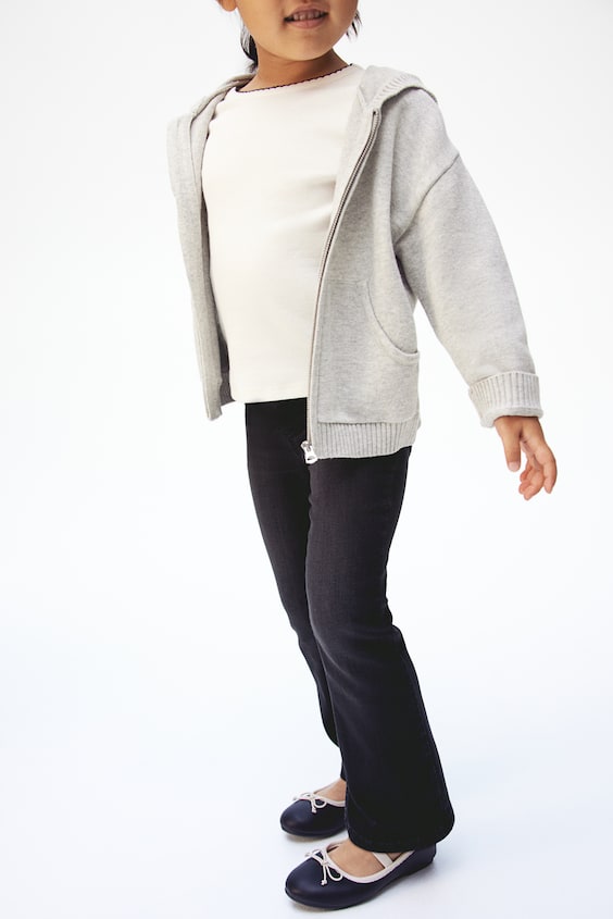 HM Superstretch Flared Leg Jeans 50% Rabatt für begrenzte Zeit