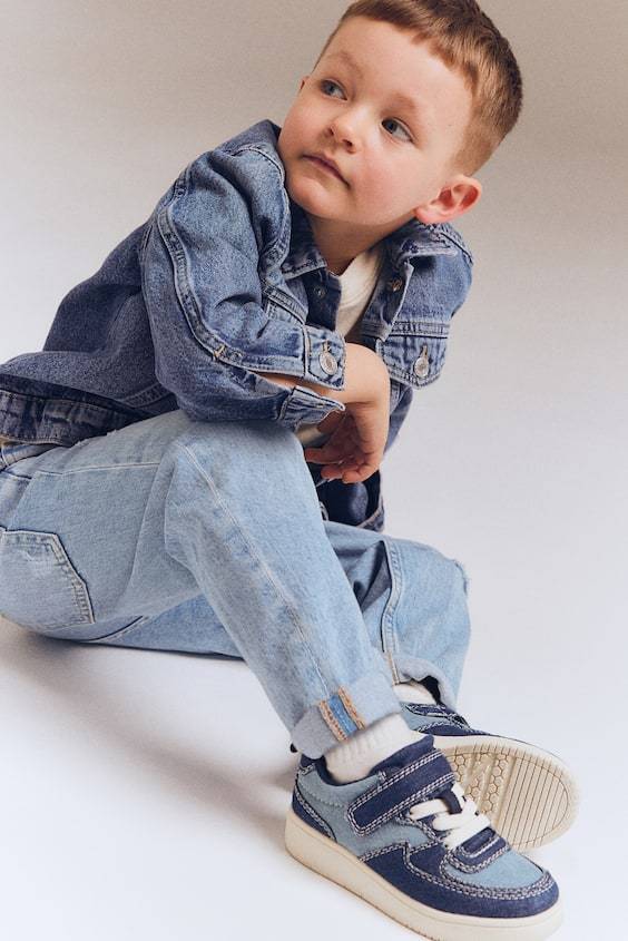 HM Loose Fit Jeans Rabatte dieses Monats