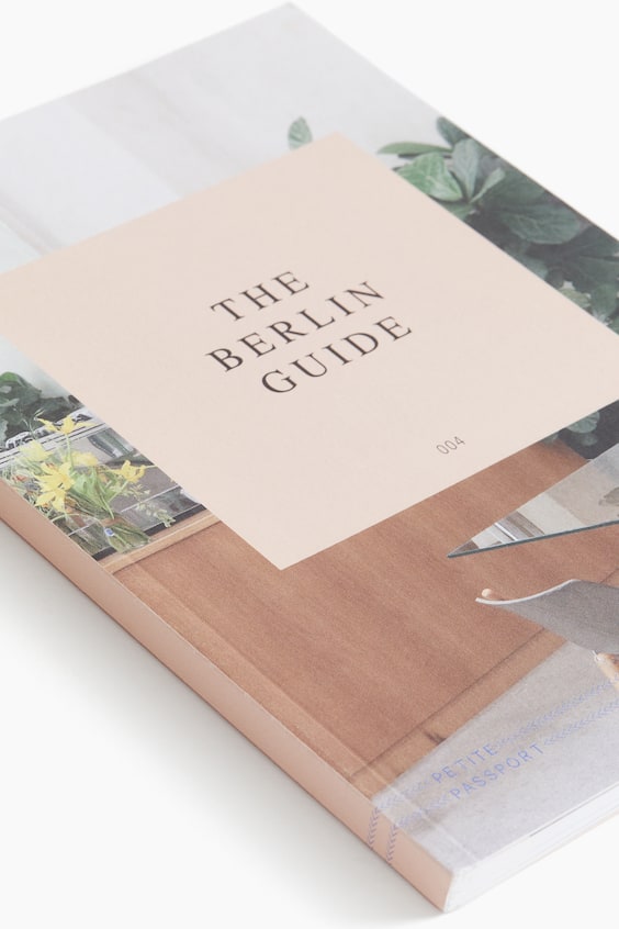 HM Petite Passport Travel Guide Sonderangebot der Fabrik