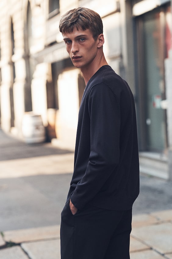 HM Feinstrick-Cardigan in Regular Fit Meist gekauft
