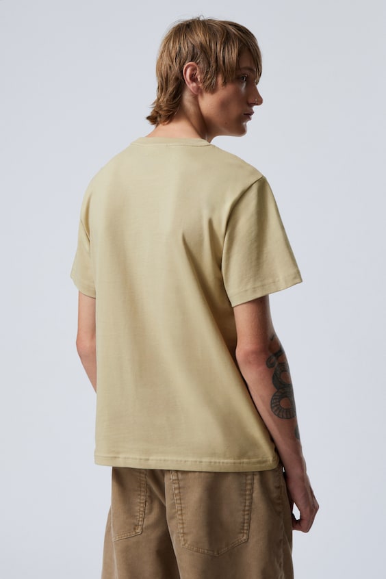 HM Kastiges T-Shirt mit Grafikprint Rabatt