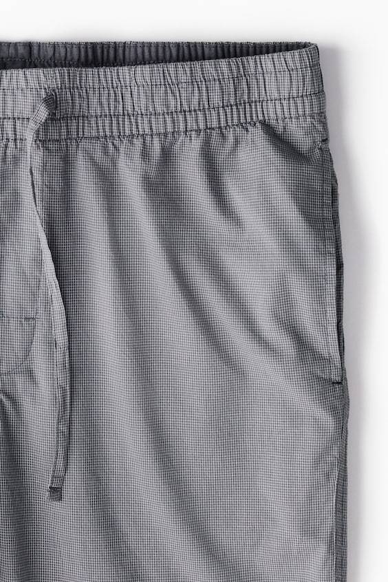 HM Popelinehose in Relaxed Fit Bis zu 65% Rabatt