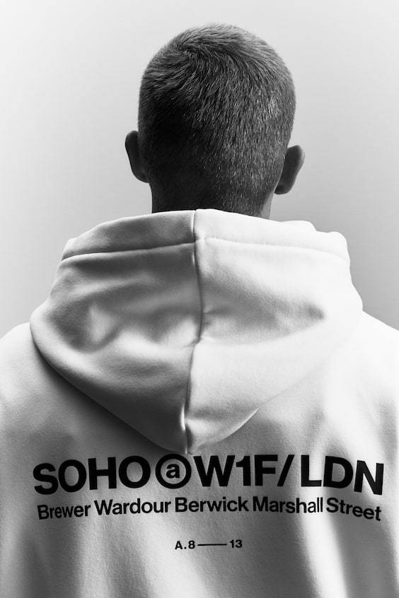 HM Bedruckter Hoodie in Oversized Fit im Angebot