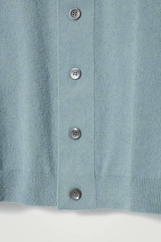 HM STRUKTURIERTE GESTRICKTE HEMDJACKE Kostenloser Versand