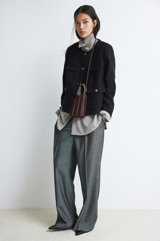 HM Blazer mit goldfarbenen Knöpfen Black Friday