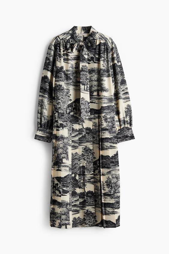 HM Kleid mit Bindekragen Cyber Monday