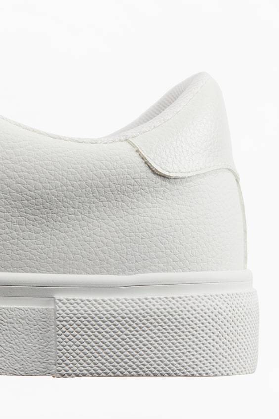 HM Sneaker Fabrikpreis