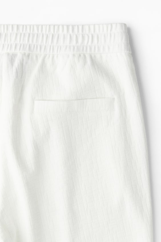 HM Strukturierte Hose im Slim Fit Rabatt