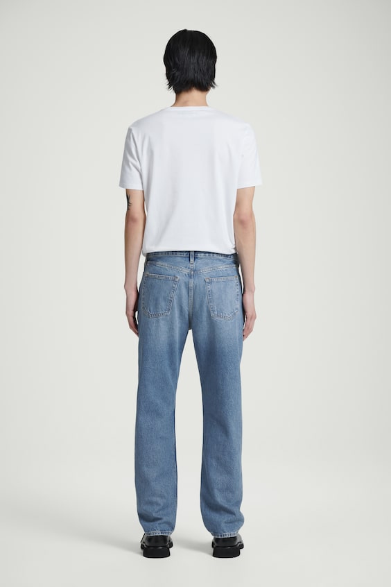 HM SIGNATURE JEANS – GERADES BEIN Online Shopping