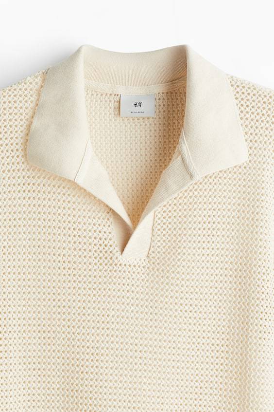 HM Poloshirt im Häkellook in Regular Fit Black Friday