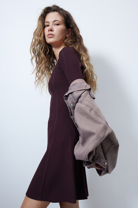 HM Flared-skirt rib-knit mini dress Super Sparpreis