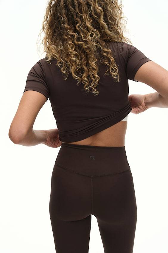 HM Kurzes Sportshirt aus DryMove™ Begrenzt auf 3 Tage
