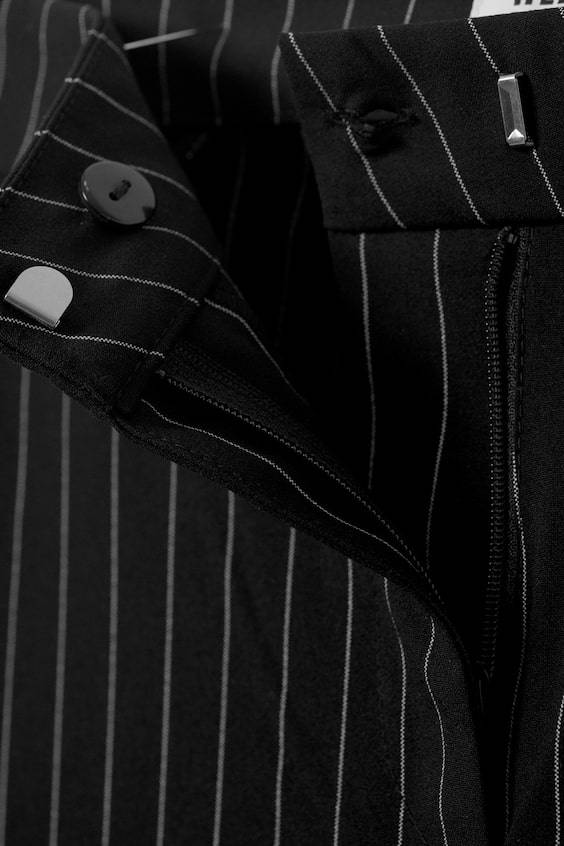 HM Schmal geschnittene Caprihose Limitierter Zeitrabatt