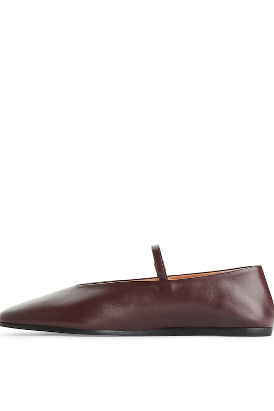 HM Mary Janes aus Leder Rabatt