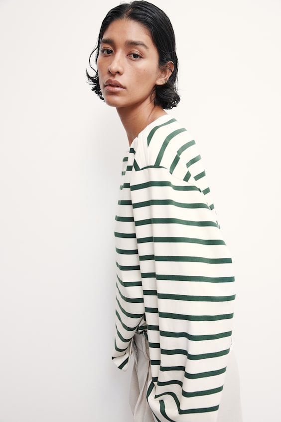 HM Oversized Shirt mit U-Boot-Ausschnitt JETZT KAUFEN