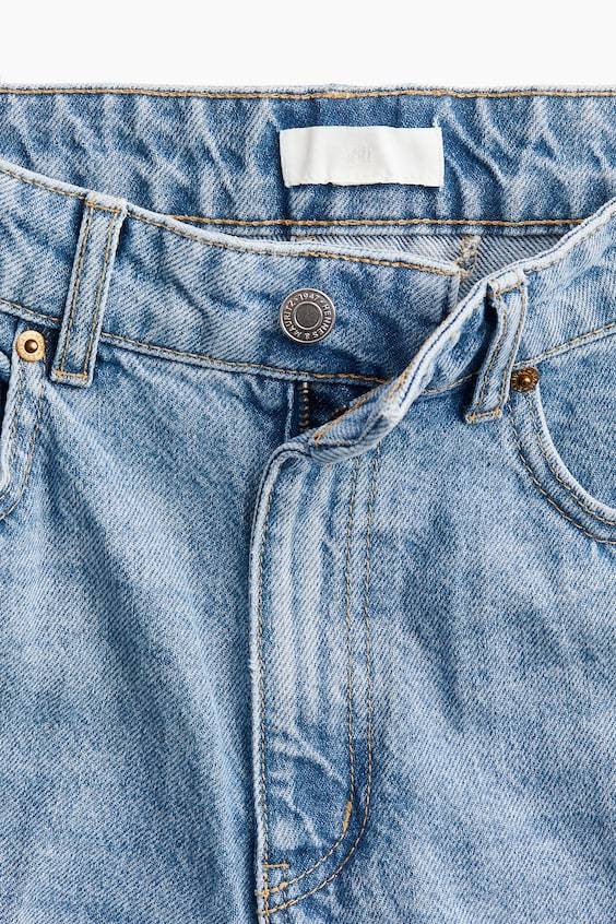 HM Schmal zulaufende Jeans Bügelfalten Zeitbegrenzte Promotion
