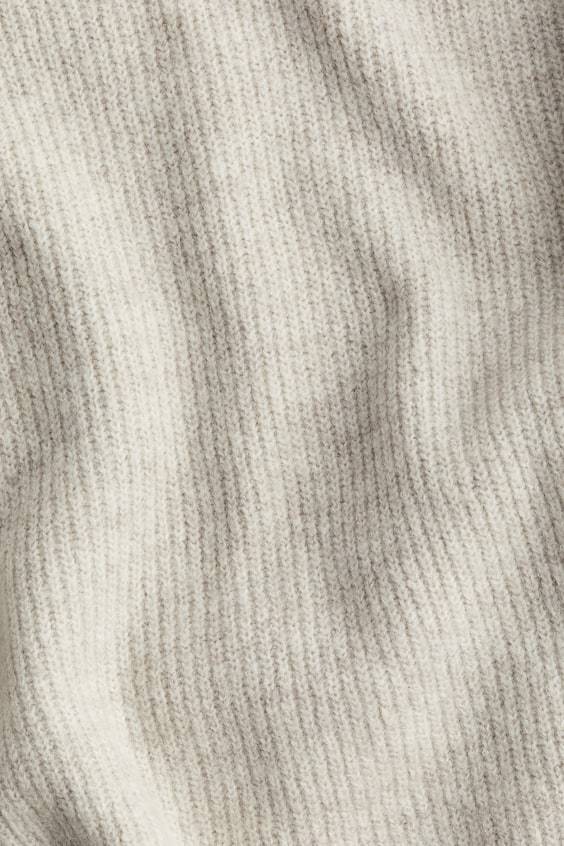 HM Gerippter Pullover Nur noch ein Tag übrig