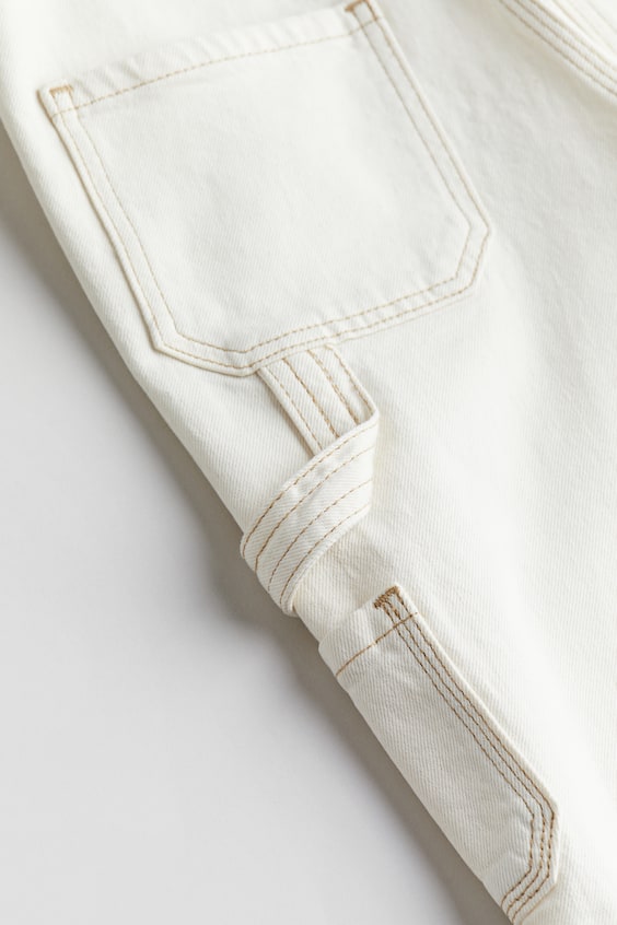 HM Latzhose aus Denim Muttertagsangebot