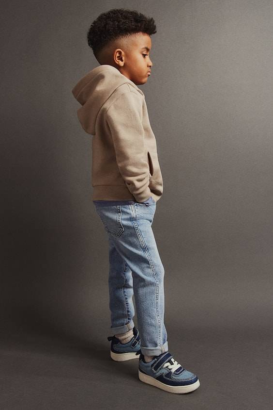 HM Relaxed Tapered Fit Jeans Tägliche Deals