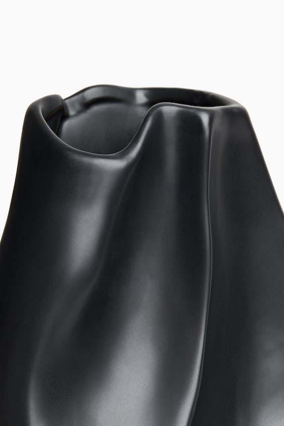 HM Hohe Vase aus Steingut Neuheiten
