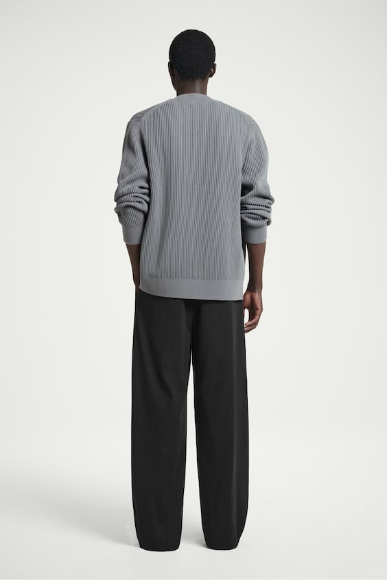 HM BAUMWOLL-STRICKJACKE MIT ACID-WASCHUNG Angebote