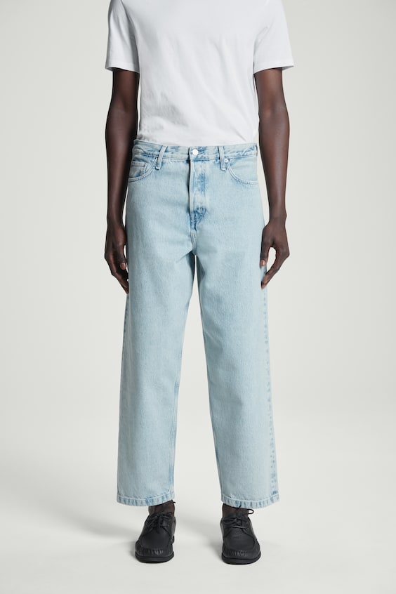 HM DOME JEANS – GERADES/KNÖCHELLANGES BEIN Vatertagsangebot