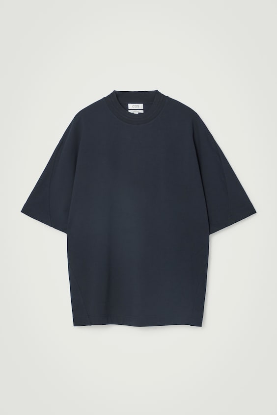 HM GEWICHTIGES OVERSIZED-T-SHIRT MIT KRAGEN Räumungsverkauf