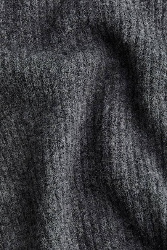 HM Schulterfreier Pullover Top Angebot