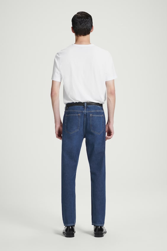 HM JEANS MIT SCHMAL ZULAUFENDEM BEIN Begrenzte Freigabe