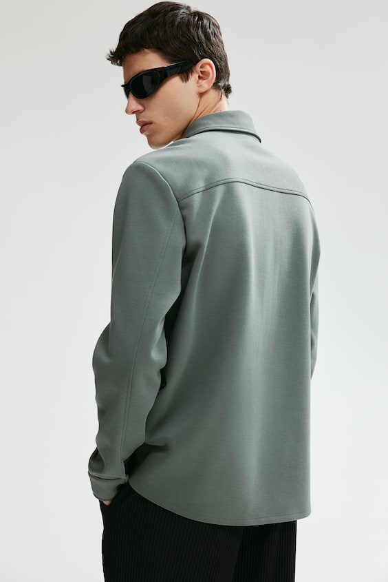 HM Overshirt aus Scuba in Regular Fit Nur für heute