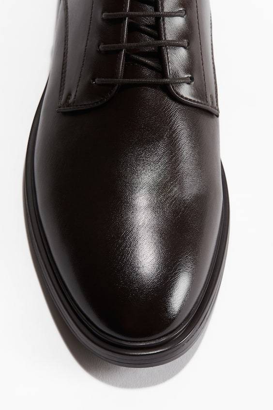 HM Derbyschuhe Nur noch ein Tag übrig