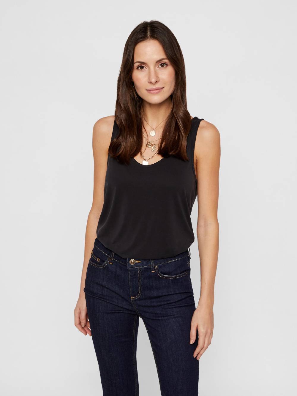 PIECES Top 'Kamala' in Black Nur für heute