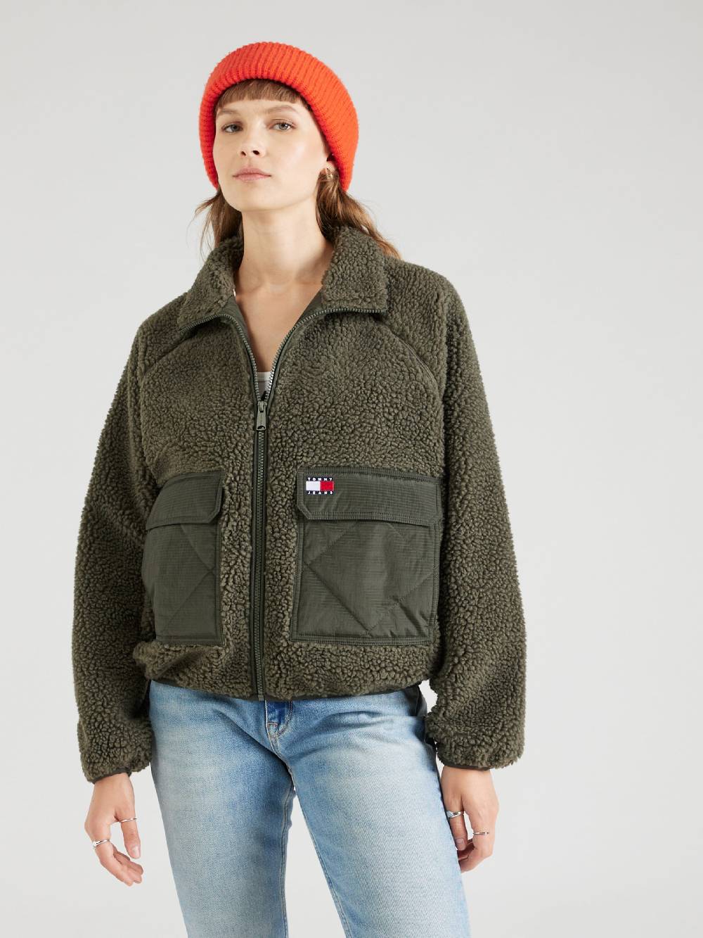 Tommy Jeans Between-Season Jacket in Dark Green Neuheiten