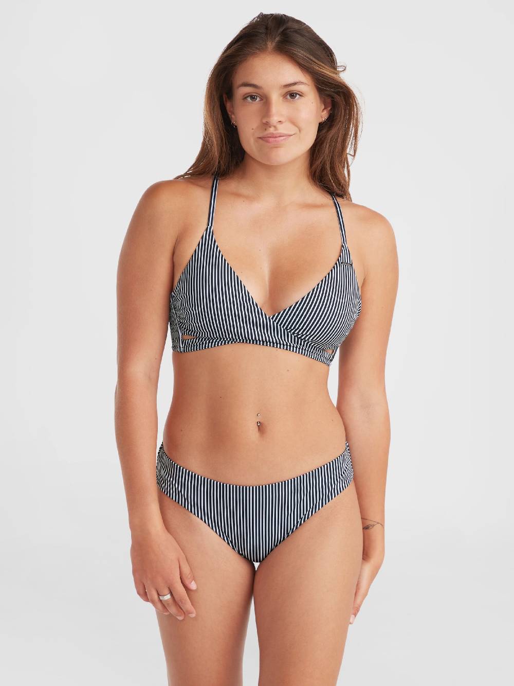 O'NEILL Triangle Bikini 'Essentials Baay Maoi' in Black Preisnachlass