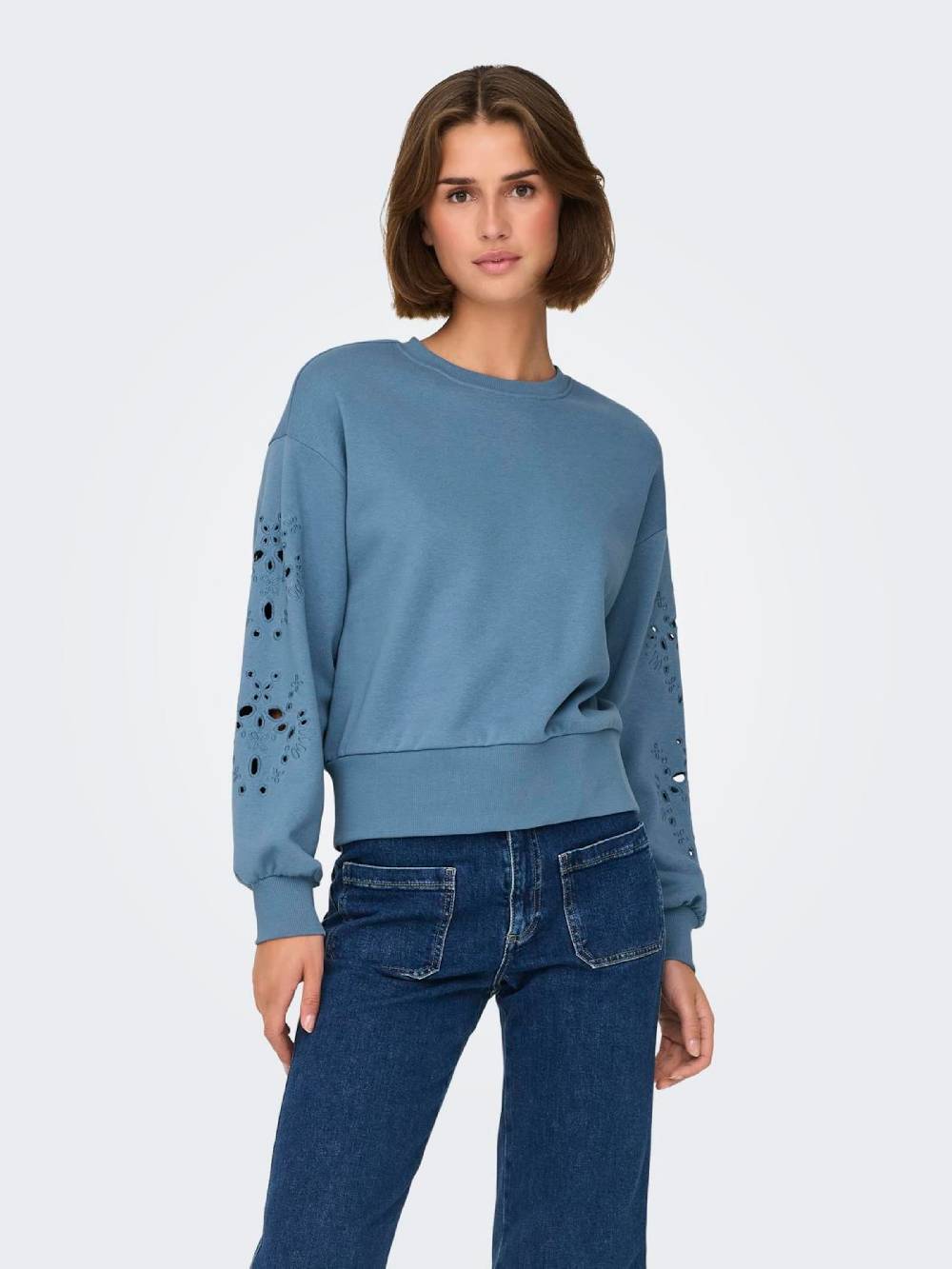 ONLY Sweatshirt 'ONLWinnie' in Blue Super Sparpreis