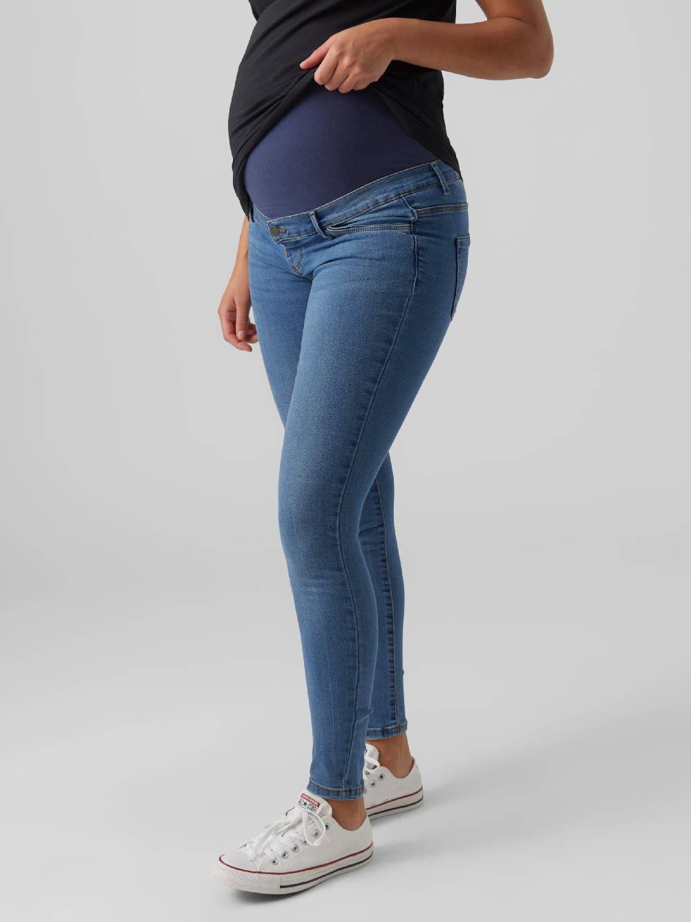 Vero Moda Maternity Skinny Jeans 'TANYA' in Blue Denim Neueste Stile