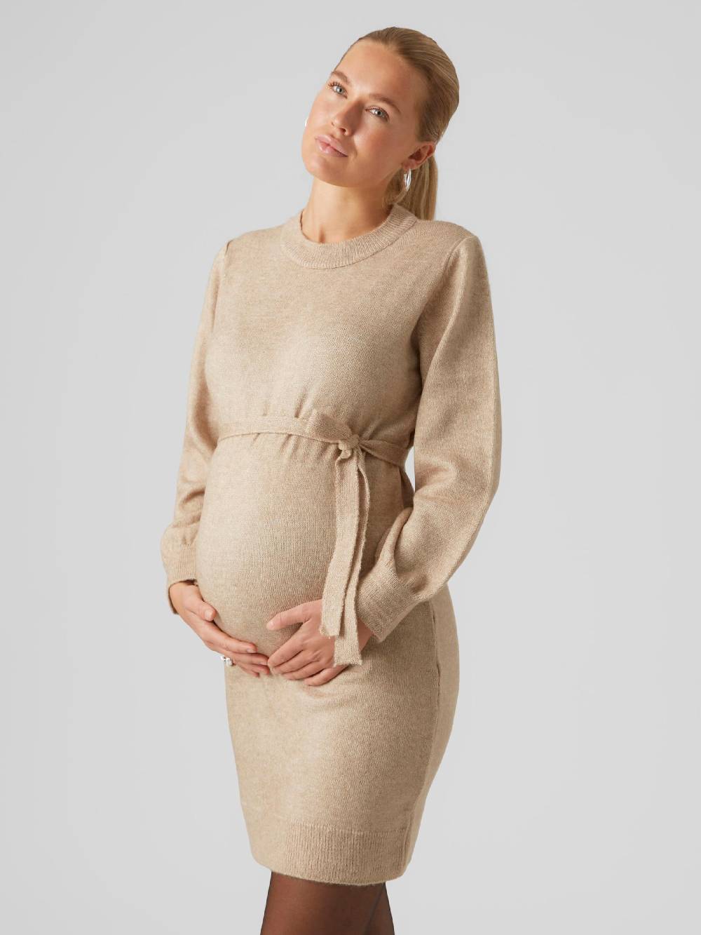 MAMALICIOUS Knitted dress 'New Anne' in Mottled Beige Im Verkauf