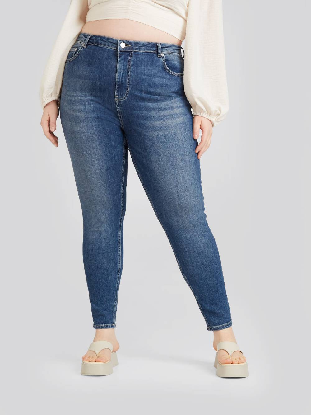 CITA MAASS co-created by ABOUT YOU Slim fit Jeans 'Juliana' in Blue Denim Cyber Monday