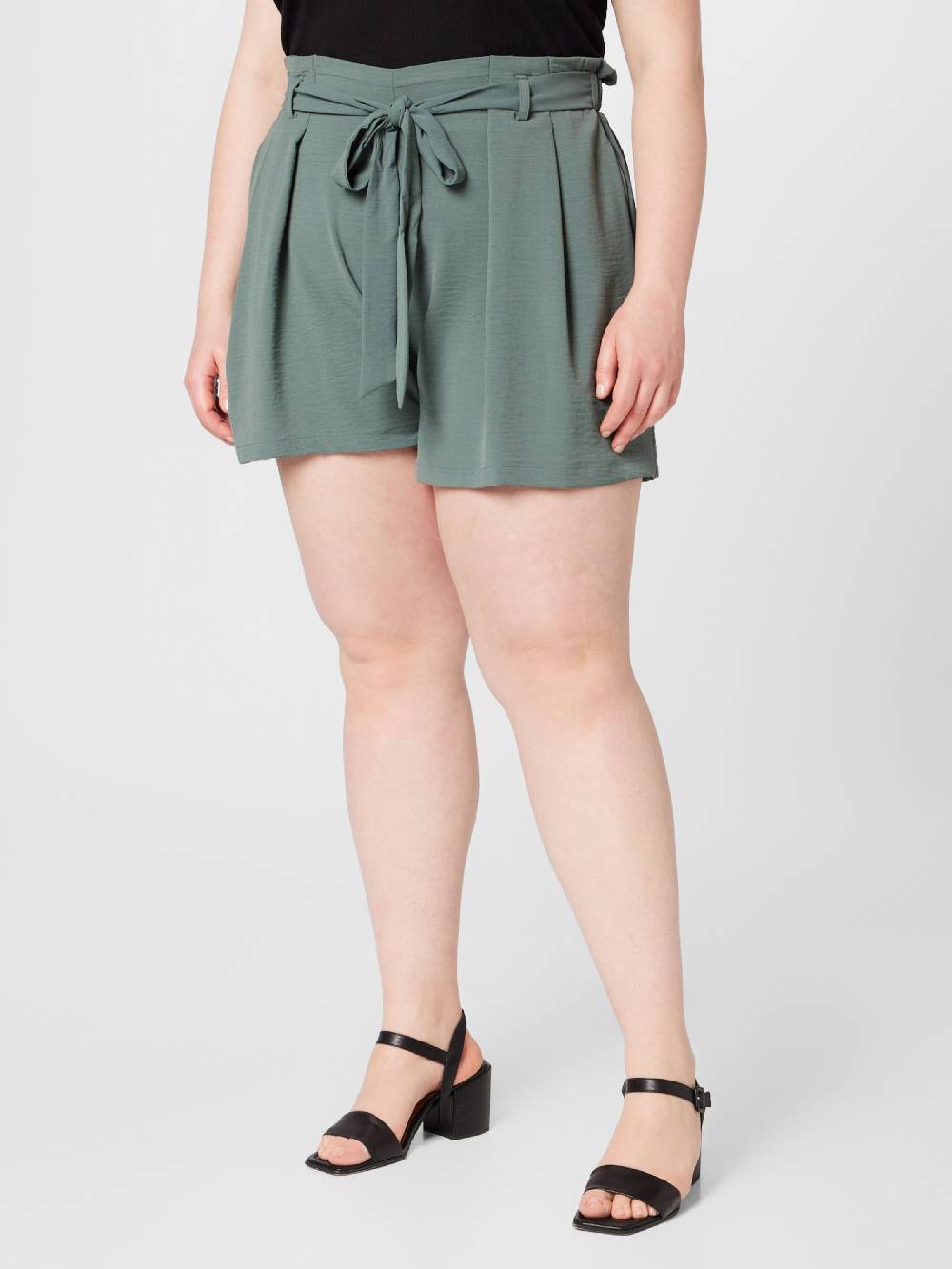 ABOUT YOU Curvy Loose fit Pleat-Front Pants 'Lia' in Pastel Green Vatertagsangebot