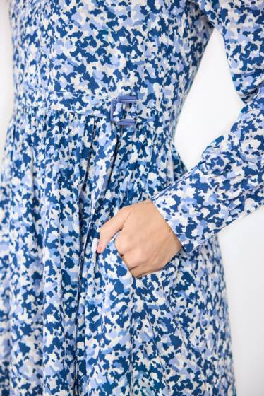 Lieblingsstück Kleid mit Raffungen an Taille Sonderangebot der Fabrik