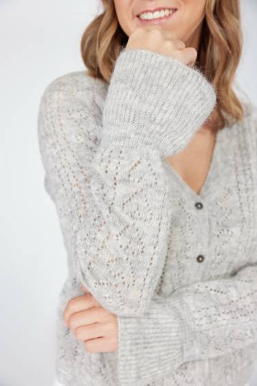 Lieblingsstück Jacke mit ausgestelltem Ärmel und Herzchen-Strick 50% Rabatt mit kostenlosem Versand