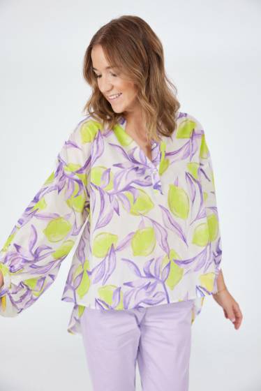 Lieblingsstück Bluse mit Stehkragen und Lemon Print Speichern exportieren