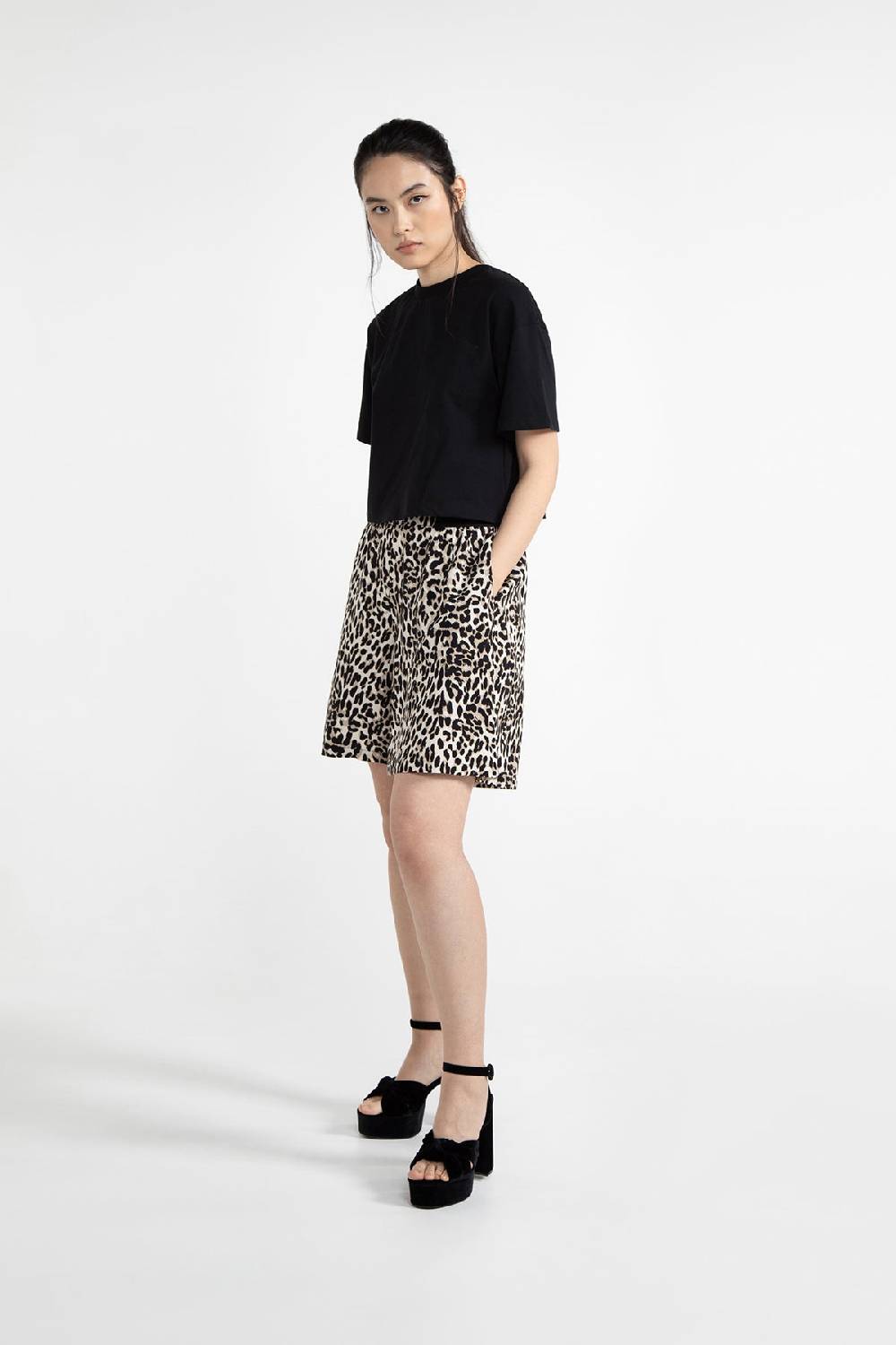 Lovjoi Shorts FELIPPA Black Friday