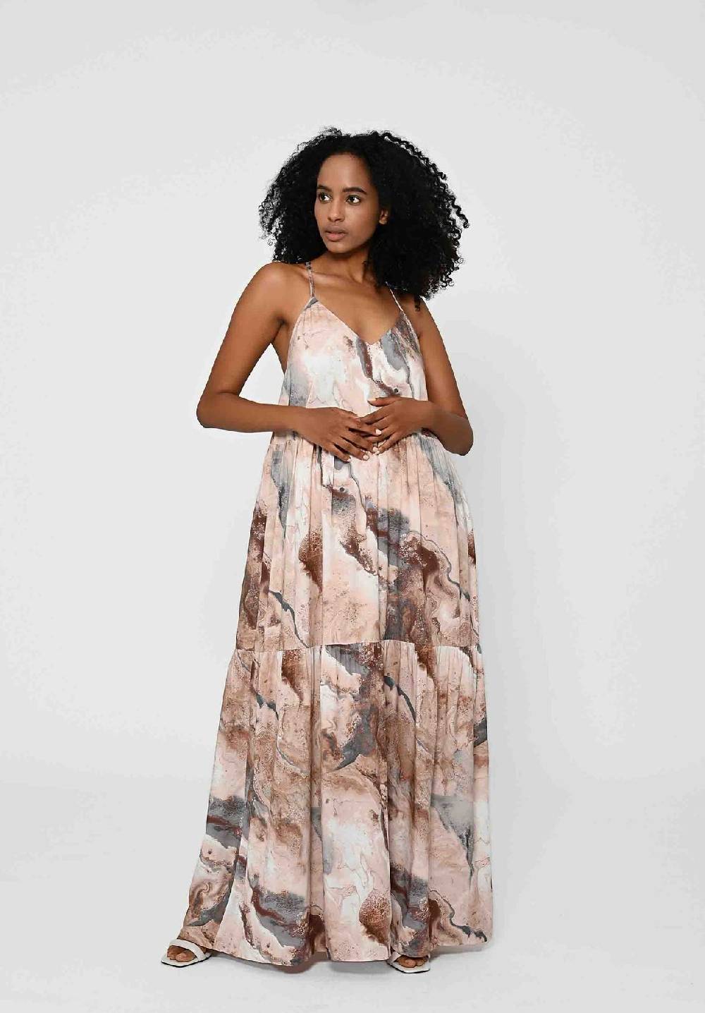 Lovjoi Maxi Kleid TAPAJO Vierteljährliche Förderung