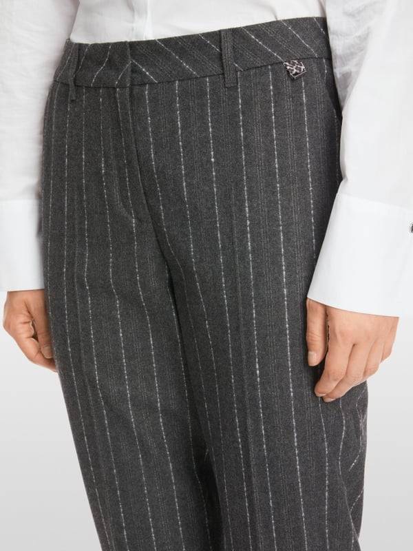 Marc Cain Gestreifte Hose Modell WASHINGTON Neueste Stile